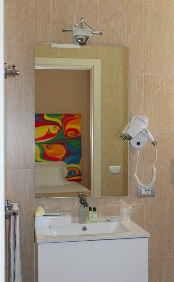 Hotel Dolcedorme Garni Parma Exterior foto